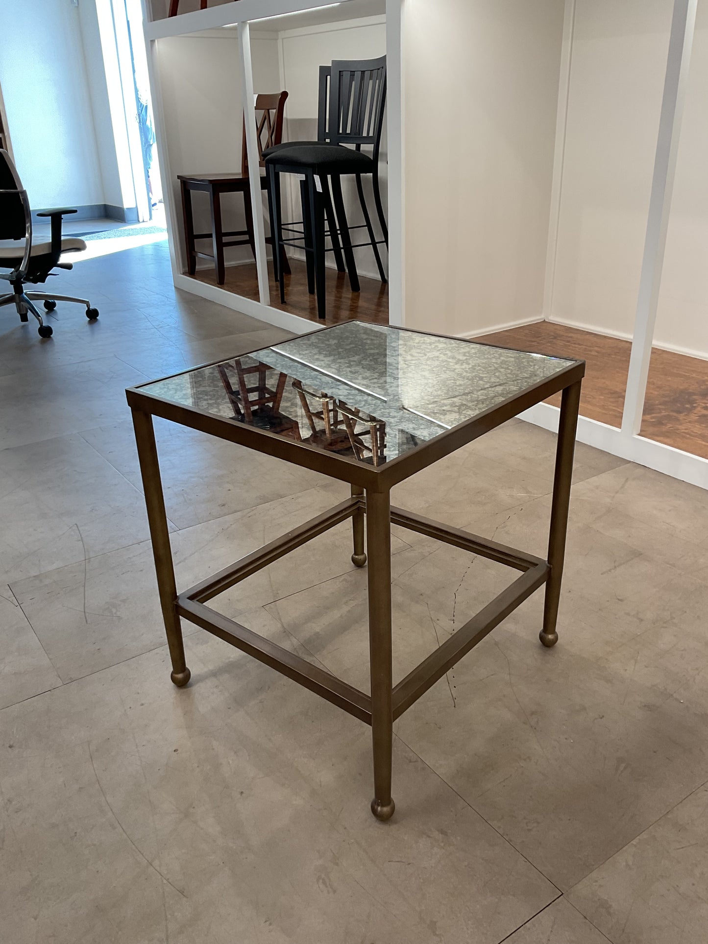 Reflection Connection Side Table