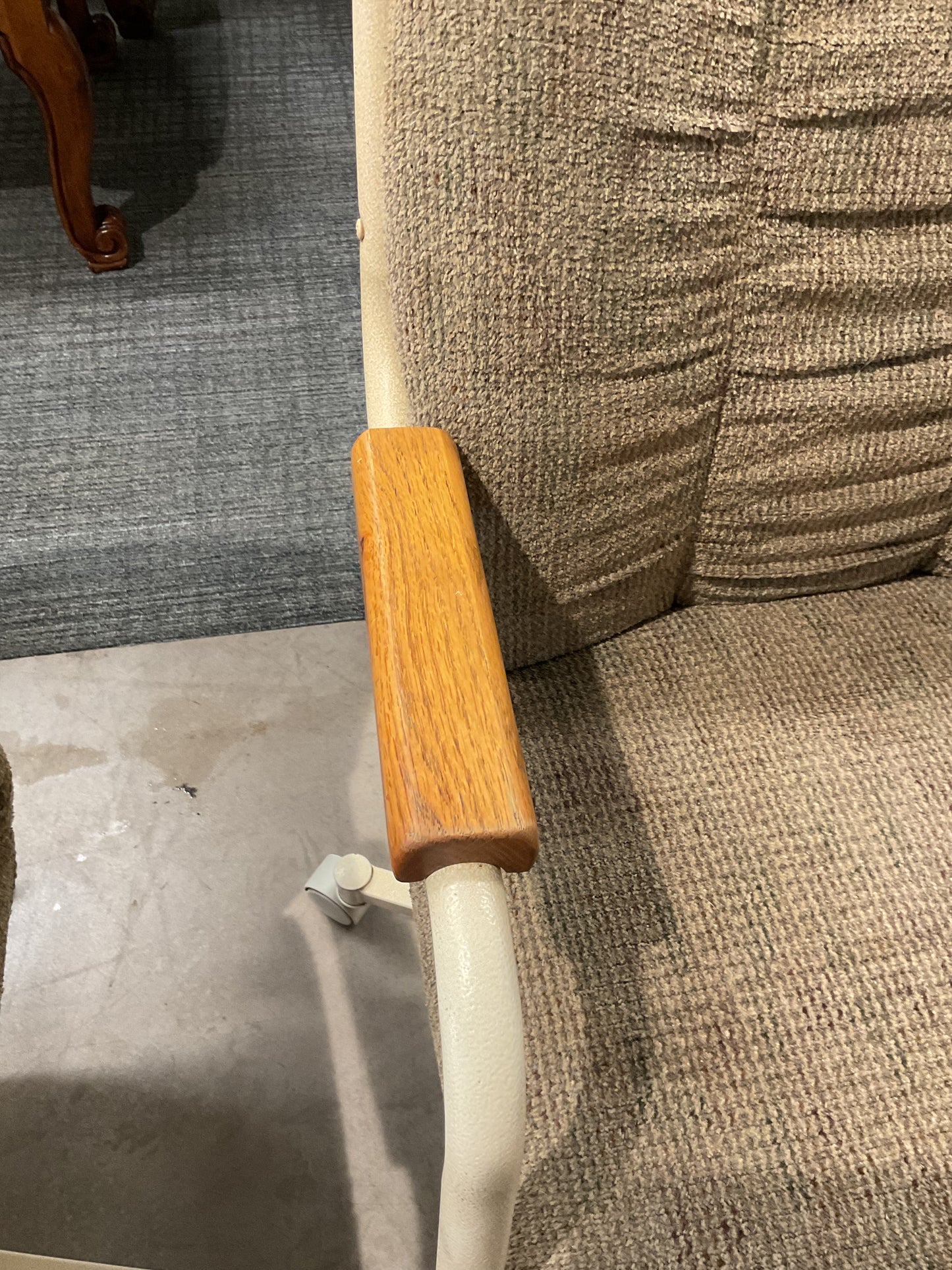 So 70s Roll Chair