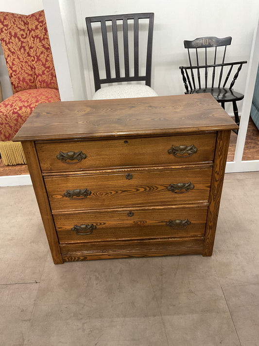 Vixen Dresser