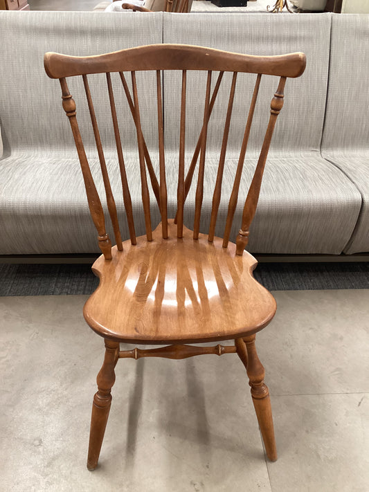 Ethan Allen colonial chair