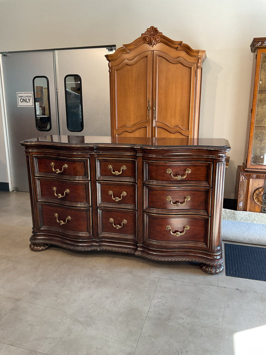Gold Handle Dresser