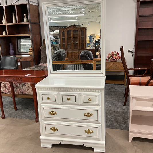 Basset Dresser With Mirror