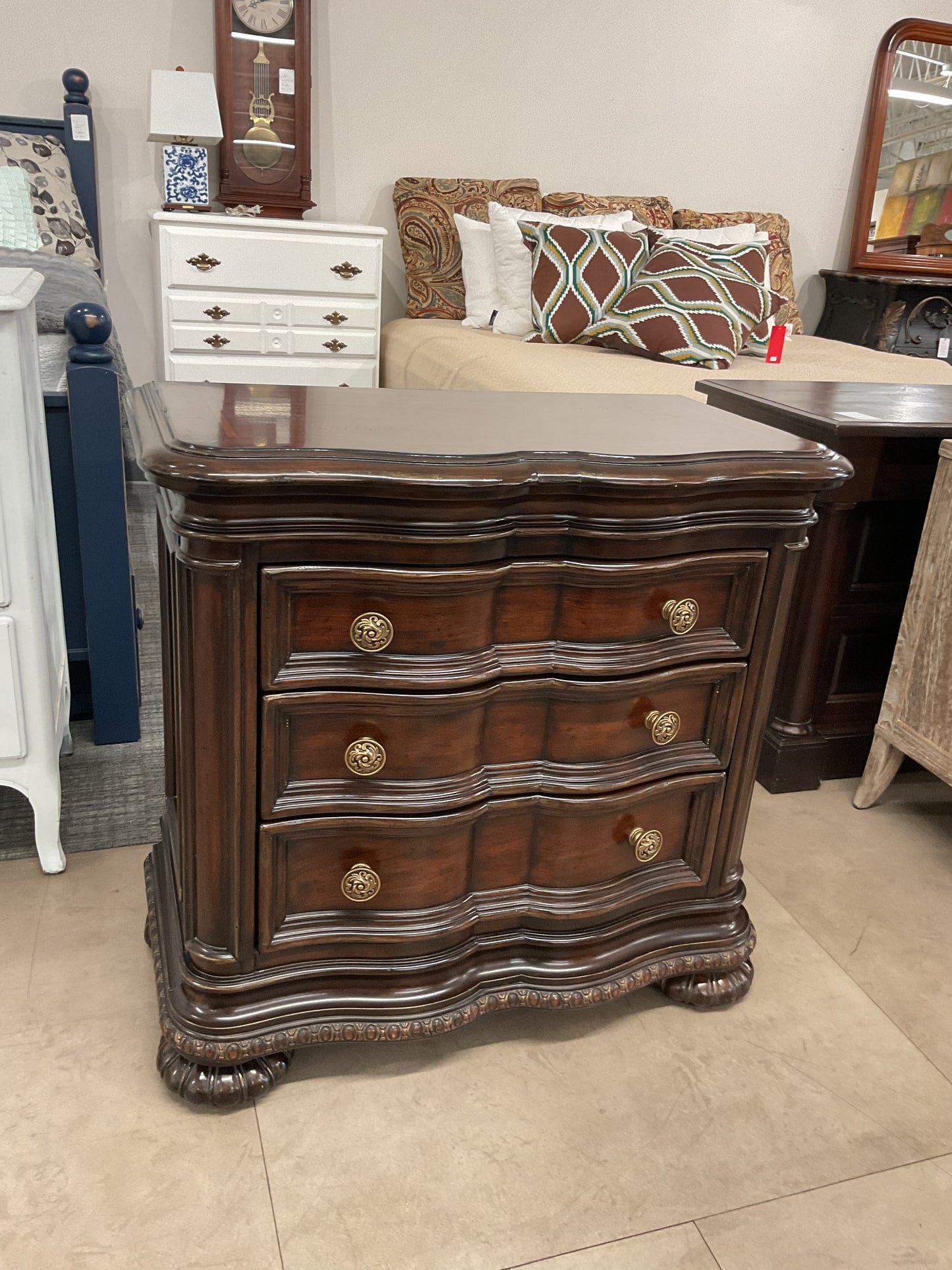 Lex Flex Nightstand