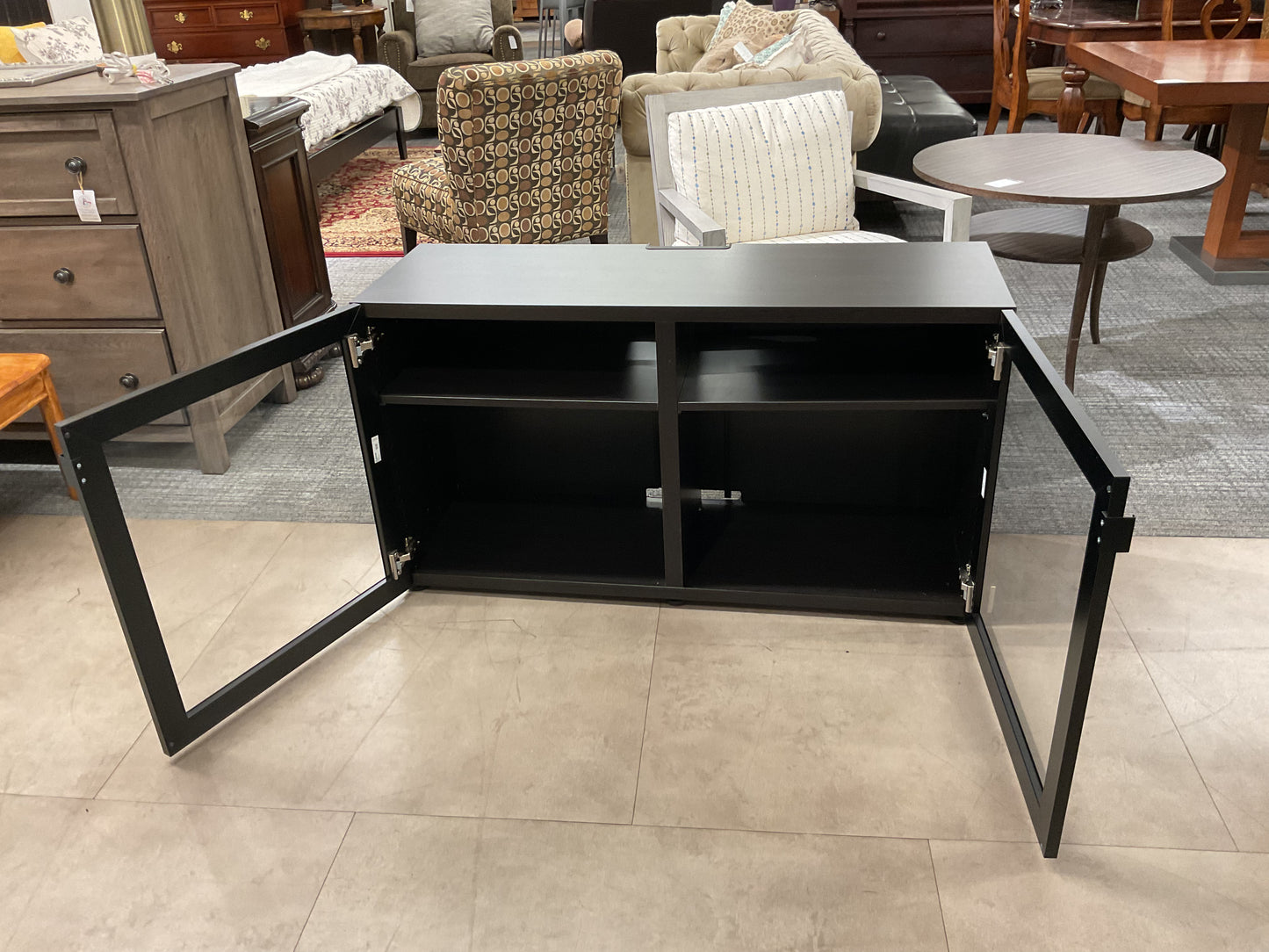 2 door TV Stand