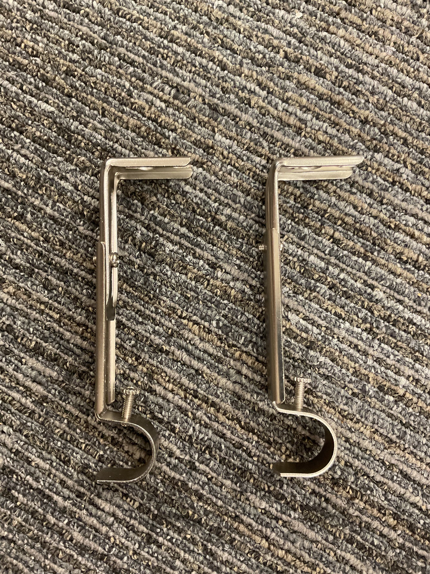 Silver Curtain Rod With Mounting Brackets