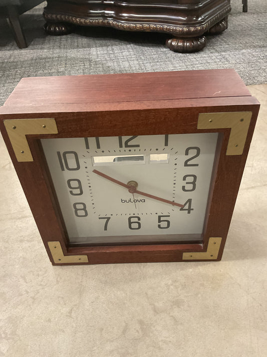 Tiempo Clock