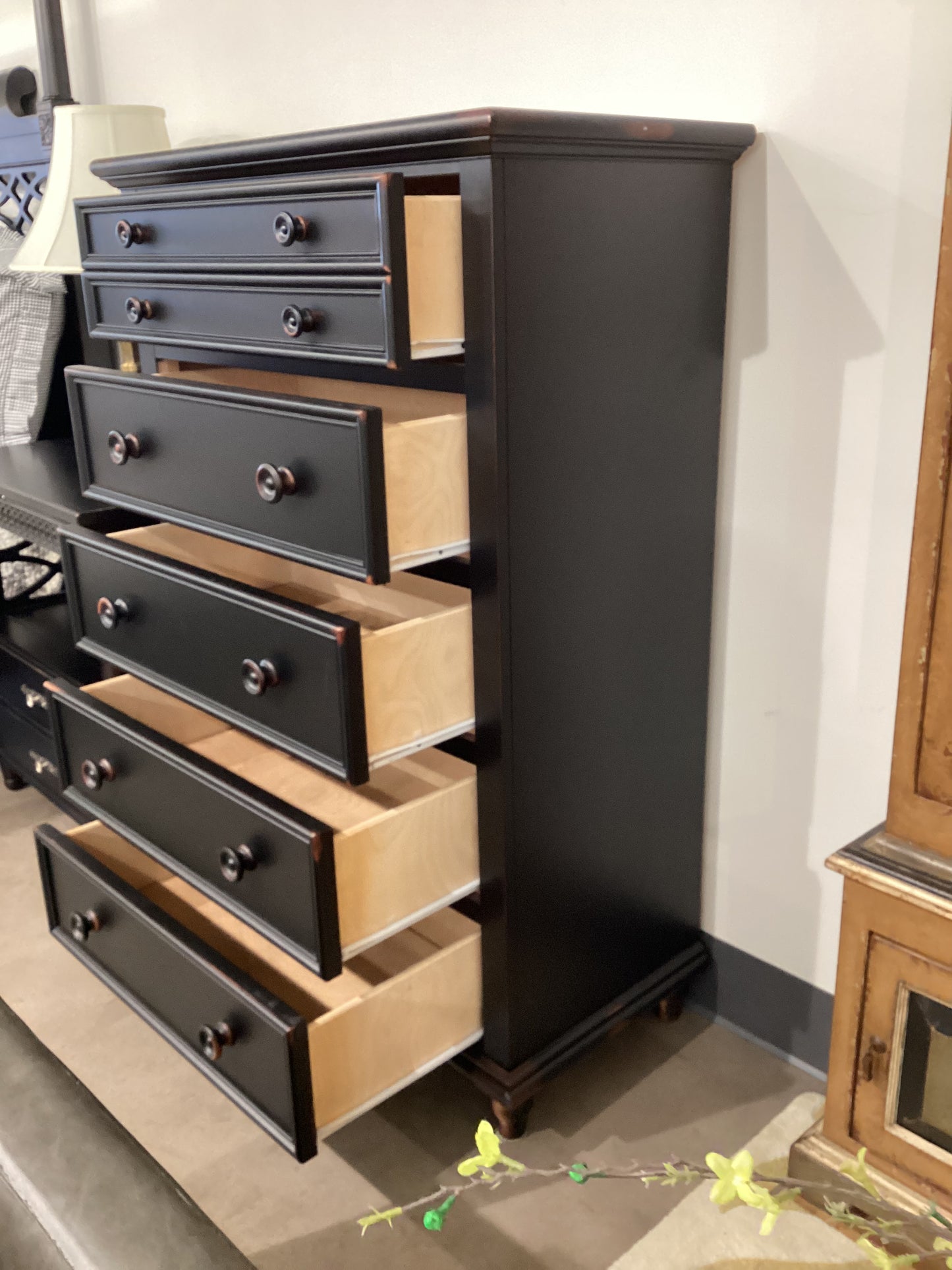 5 Drawer dresser