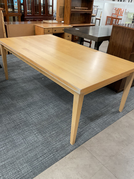 Starter Dining Table