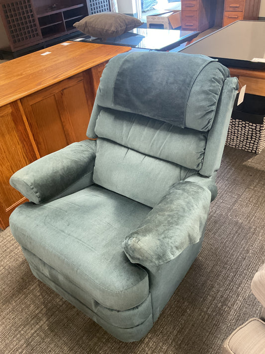Zul Recliner