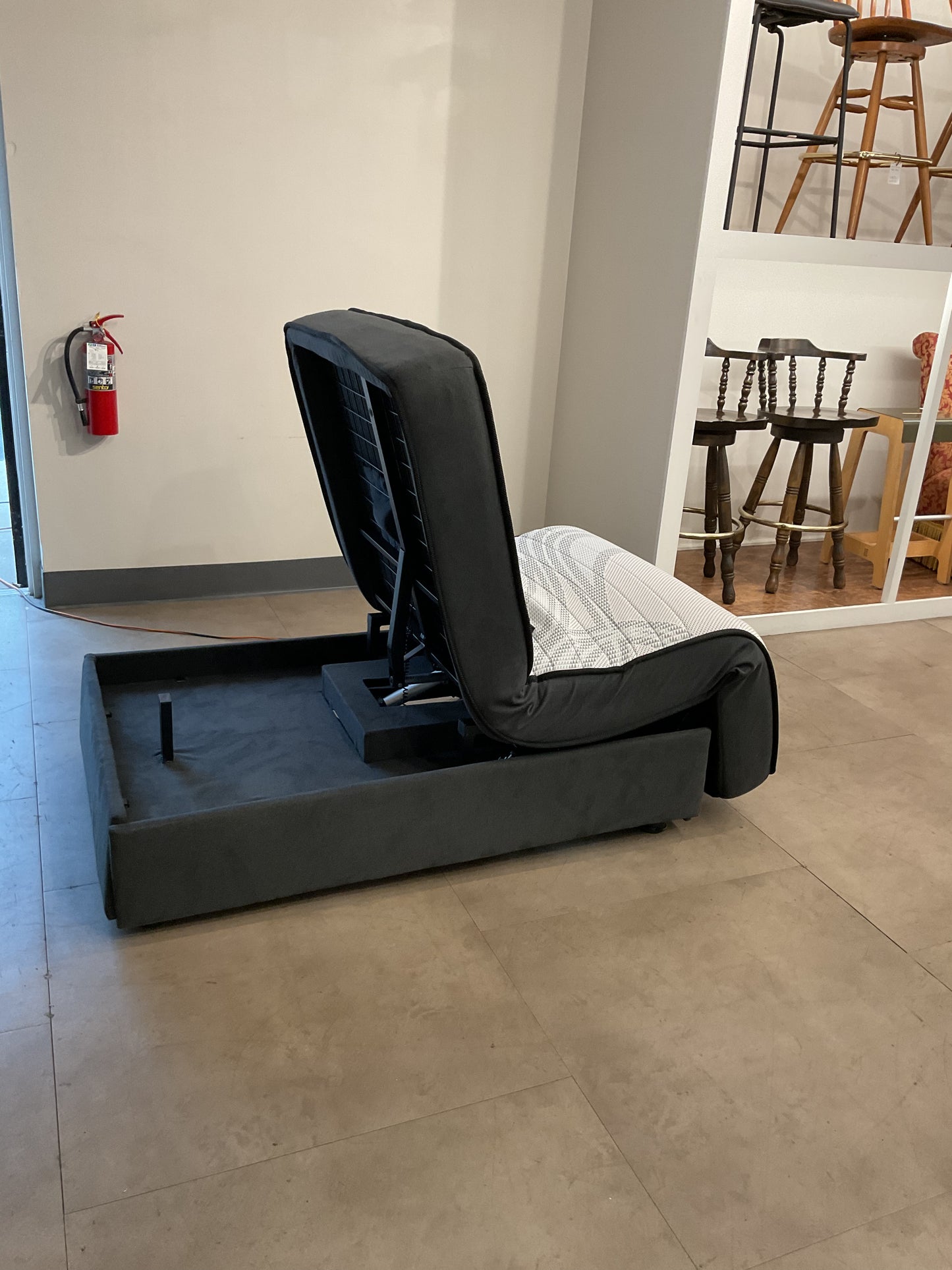 Twin Adjustable Bed & Chair (b279)