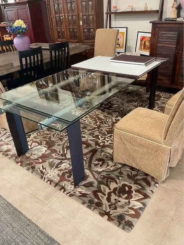 Pull Out Leaf Glass Table