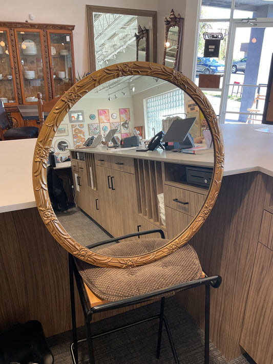 Isa mirror