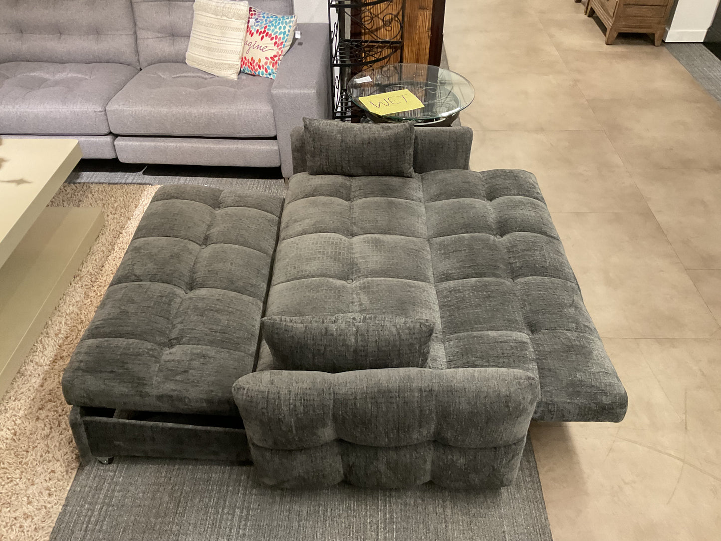 Wednesdays Sofa