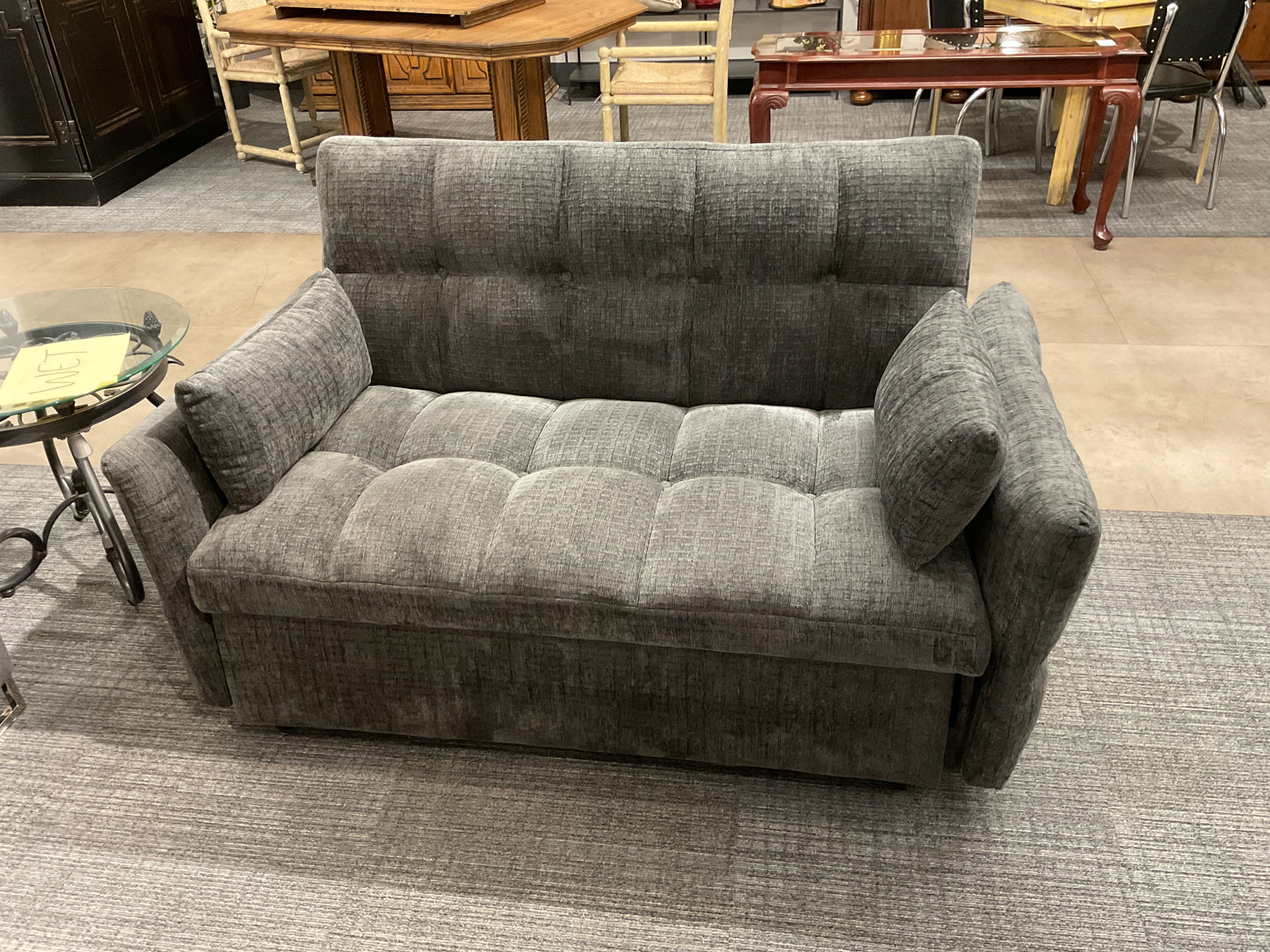 Wednesdays Sofa