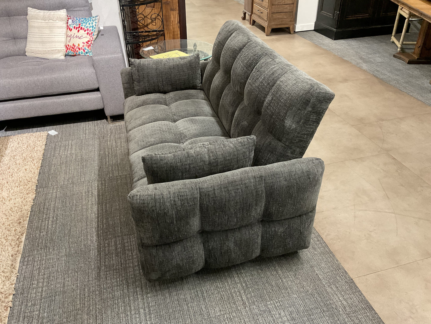 Wednesdays Sofa