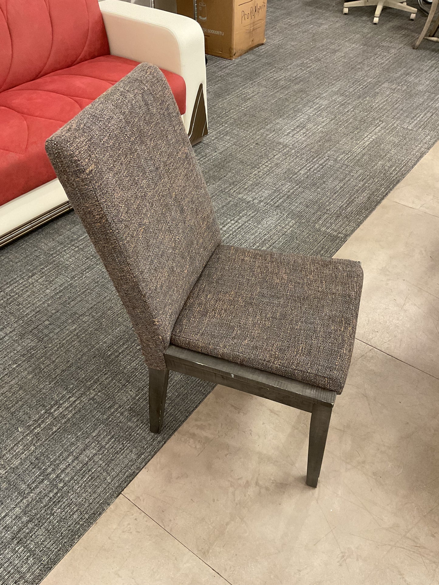 Round dining set