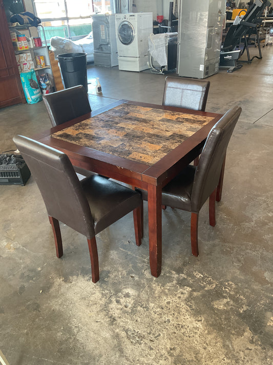 Fantastic Four Table *WH*