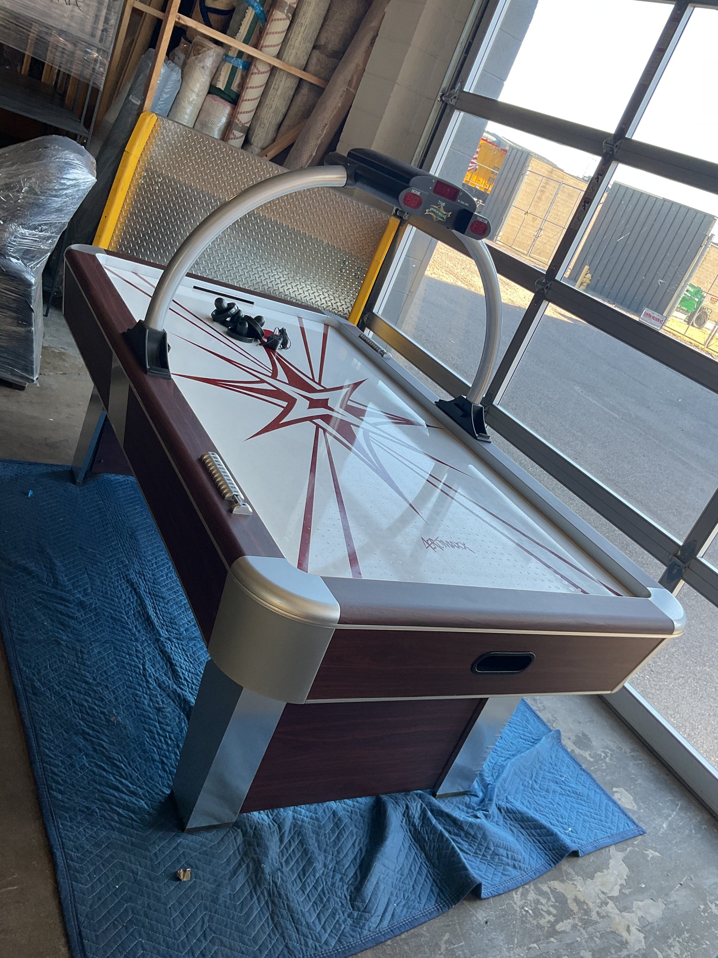 AH Air Hockey Table *WH*