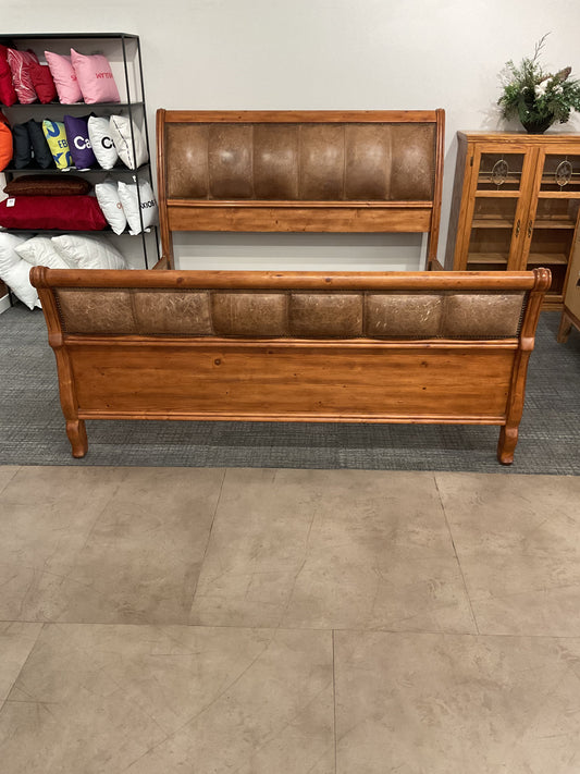 Marbella King Size Bed Frame (No Slats) (B215)