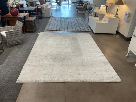 Ghost White Rug (R144)