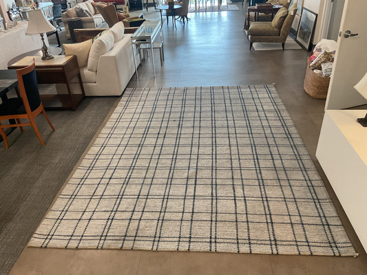 Pin Stripe Rug (R145)