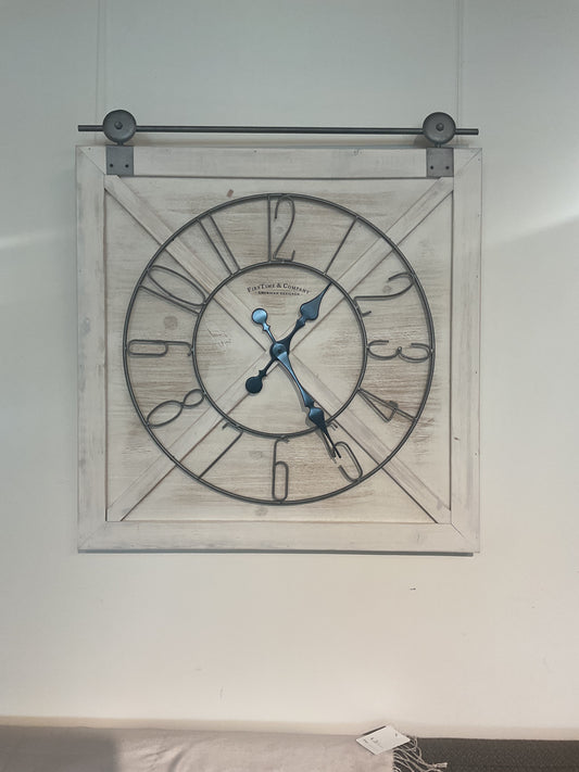 Barn-door Timepiece