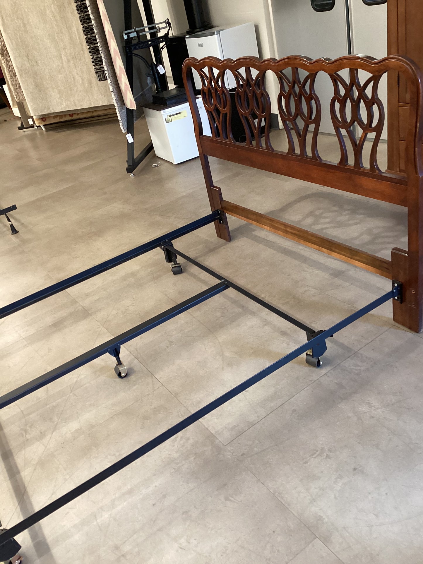 Thomasville Full Bed Frame (B103)