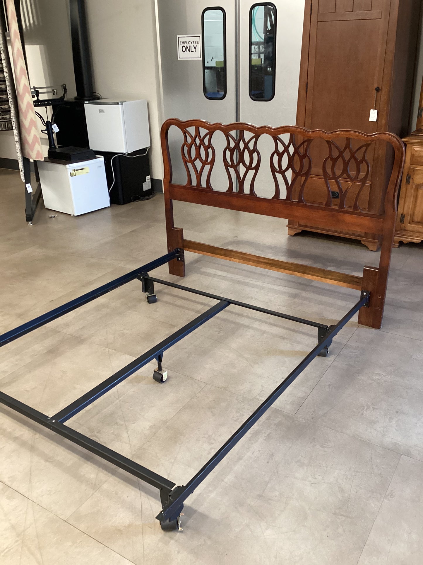 Thomasville Full Bed Frame (B103)