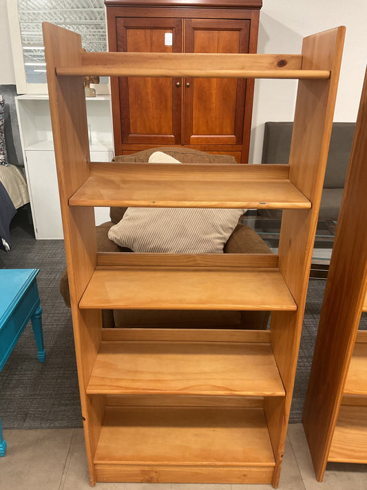 Simple Bookshelf #2
