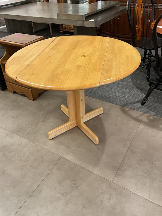 Barn Vibes Table