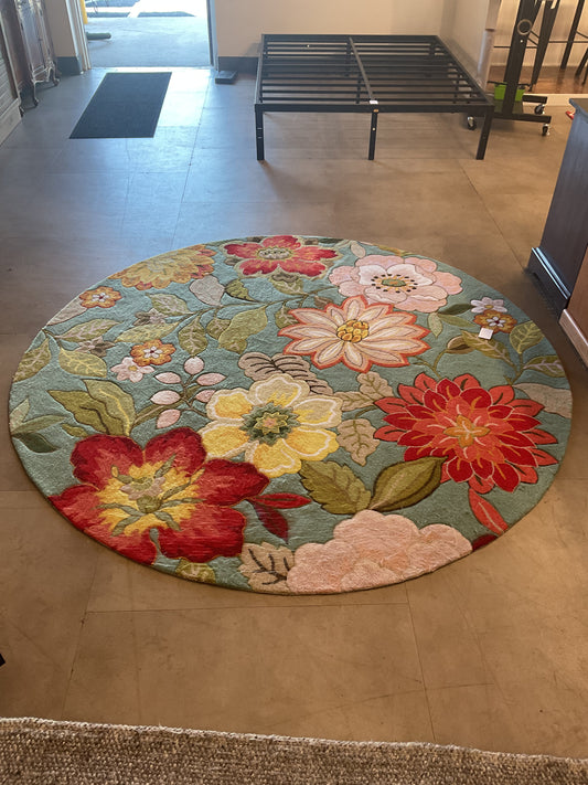 Floral Arrangements Rug (R119)