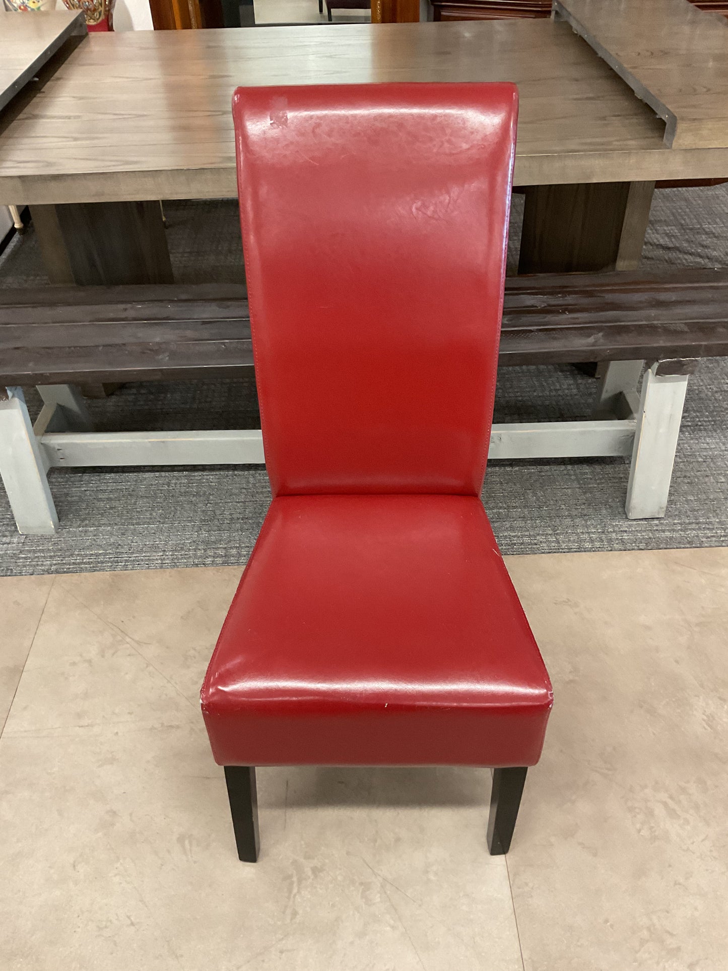 Red Lipstick Chair