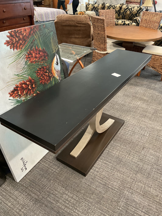 Emerson Street Entryway Table