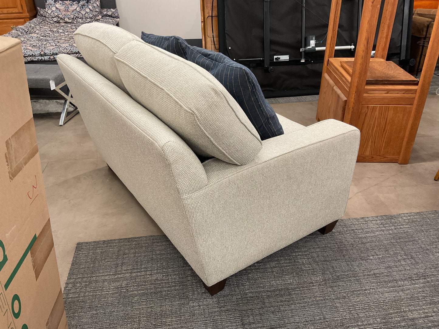 Smith Brothers Cream Loveseat