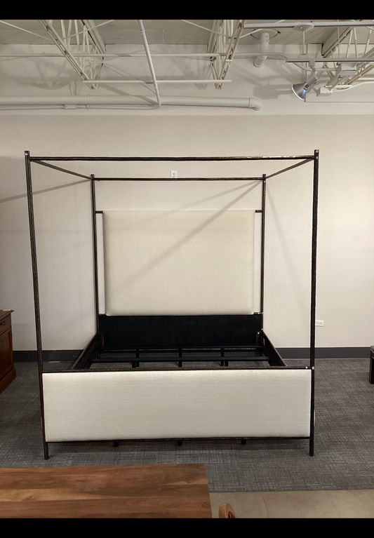Universal Canopy Bed (B167)