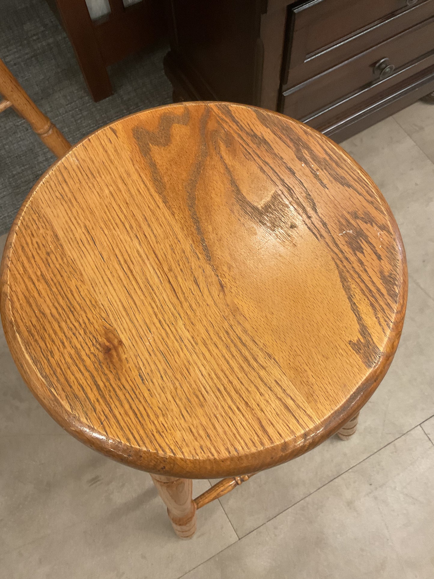 Paw Paws Stool