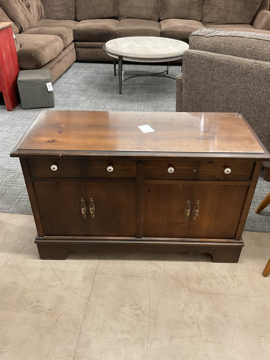 Lane Cedar Chest