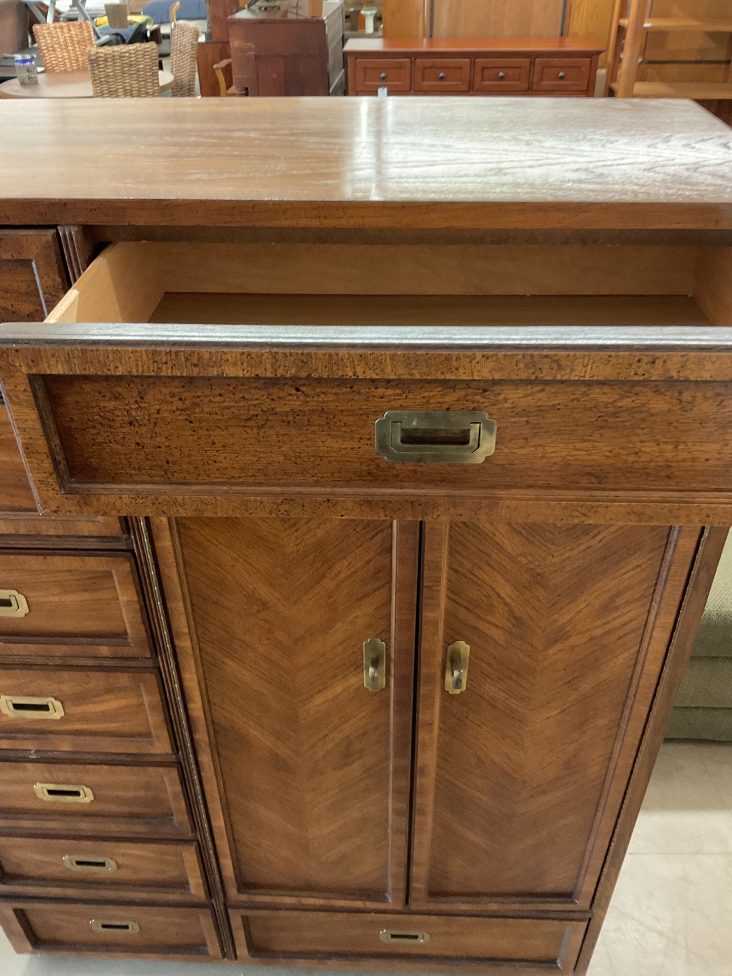 Vintage Chest of Drawers