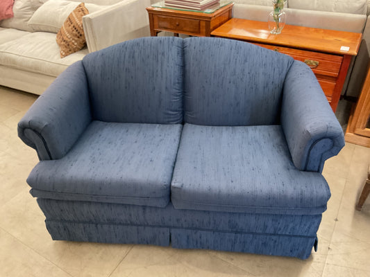 Hamilton Loveseat