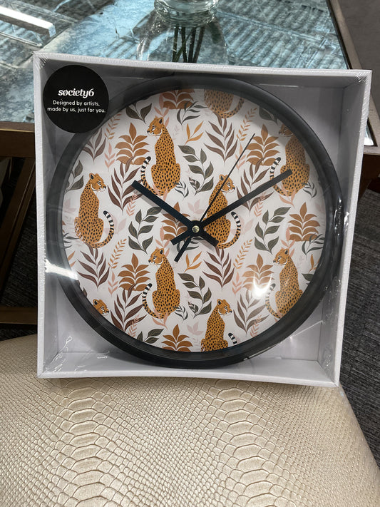 Leopard Clock