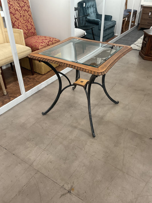 Scalloped Patio Table
