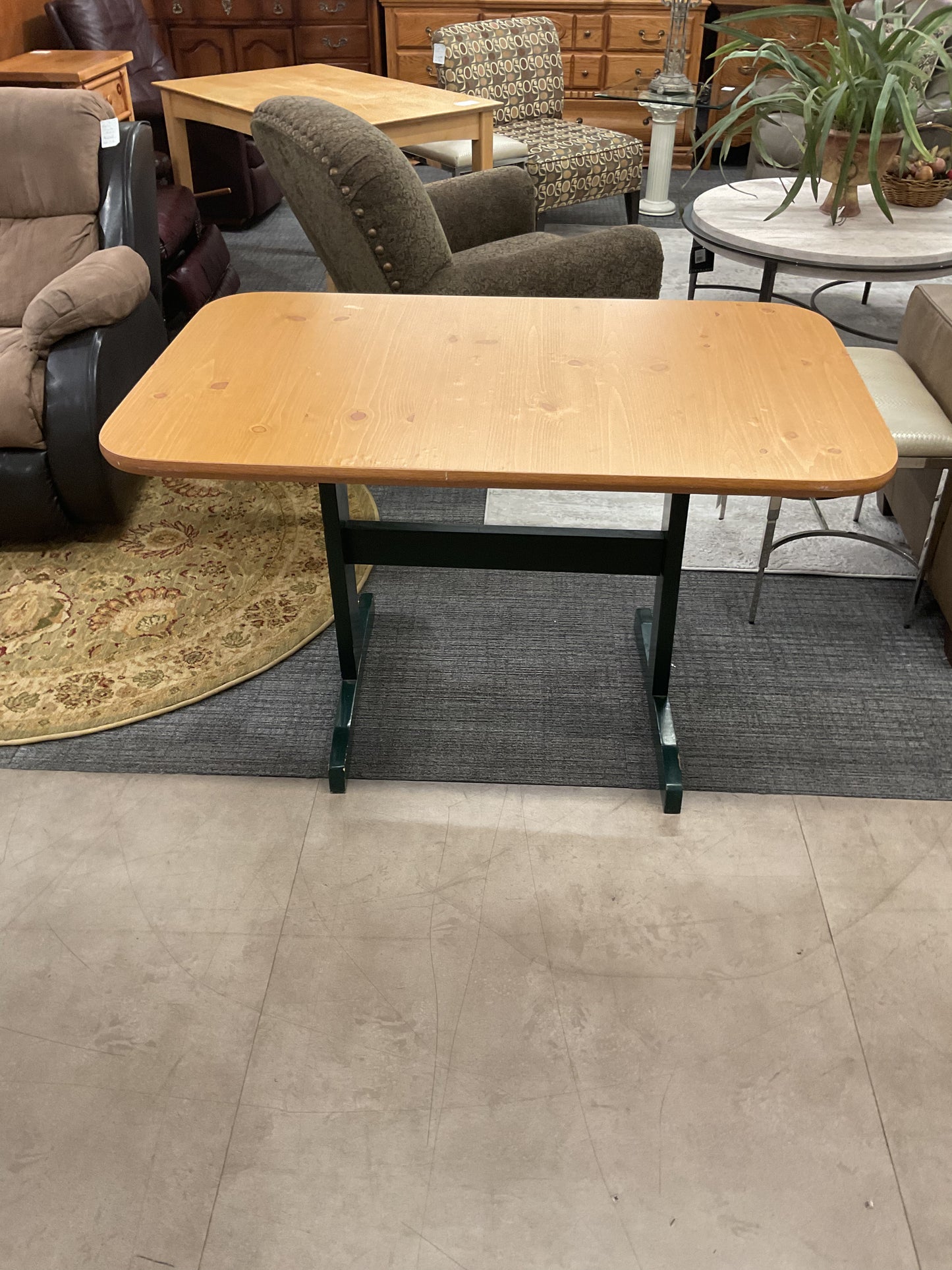 Plain Table