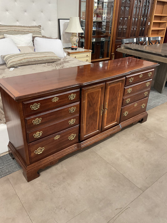 American Drew Buffet