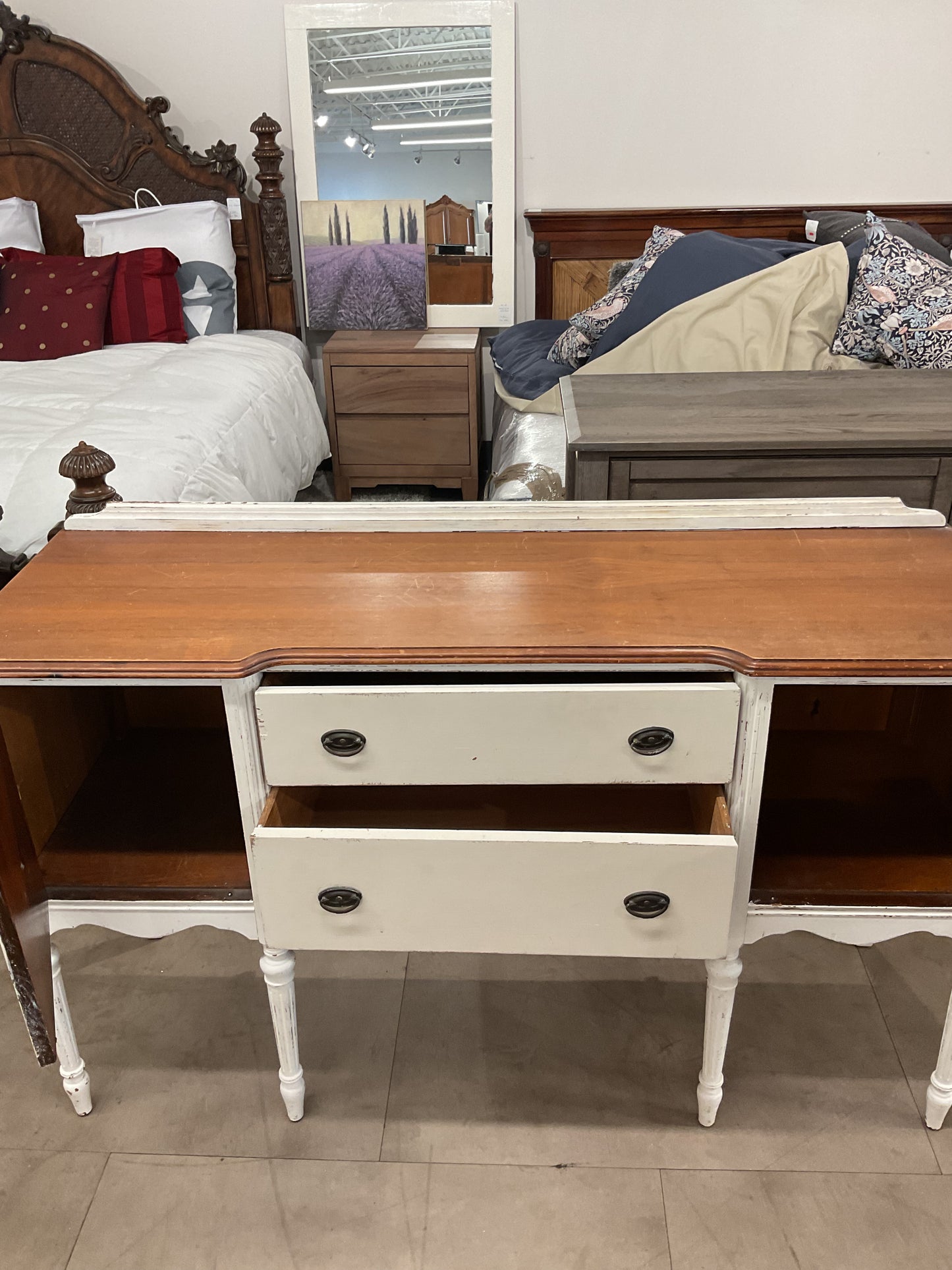 Princess White Side Board