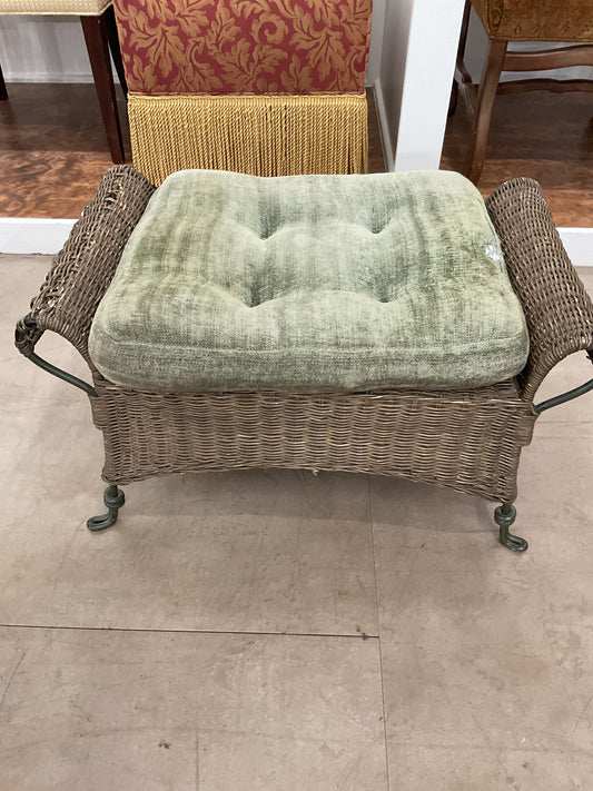 Comfy Jade Stool