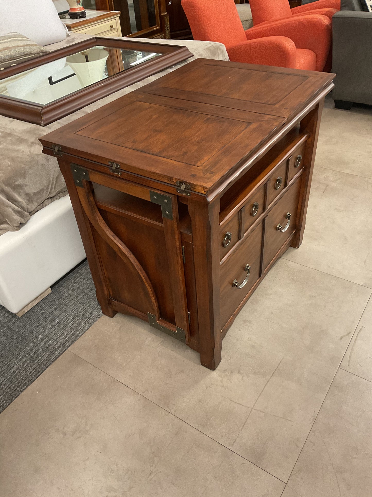 Auburn Extendable Work Station