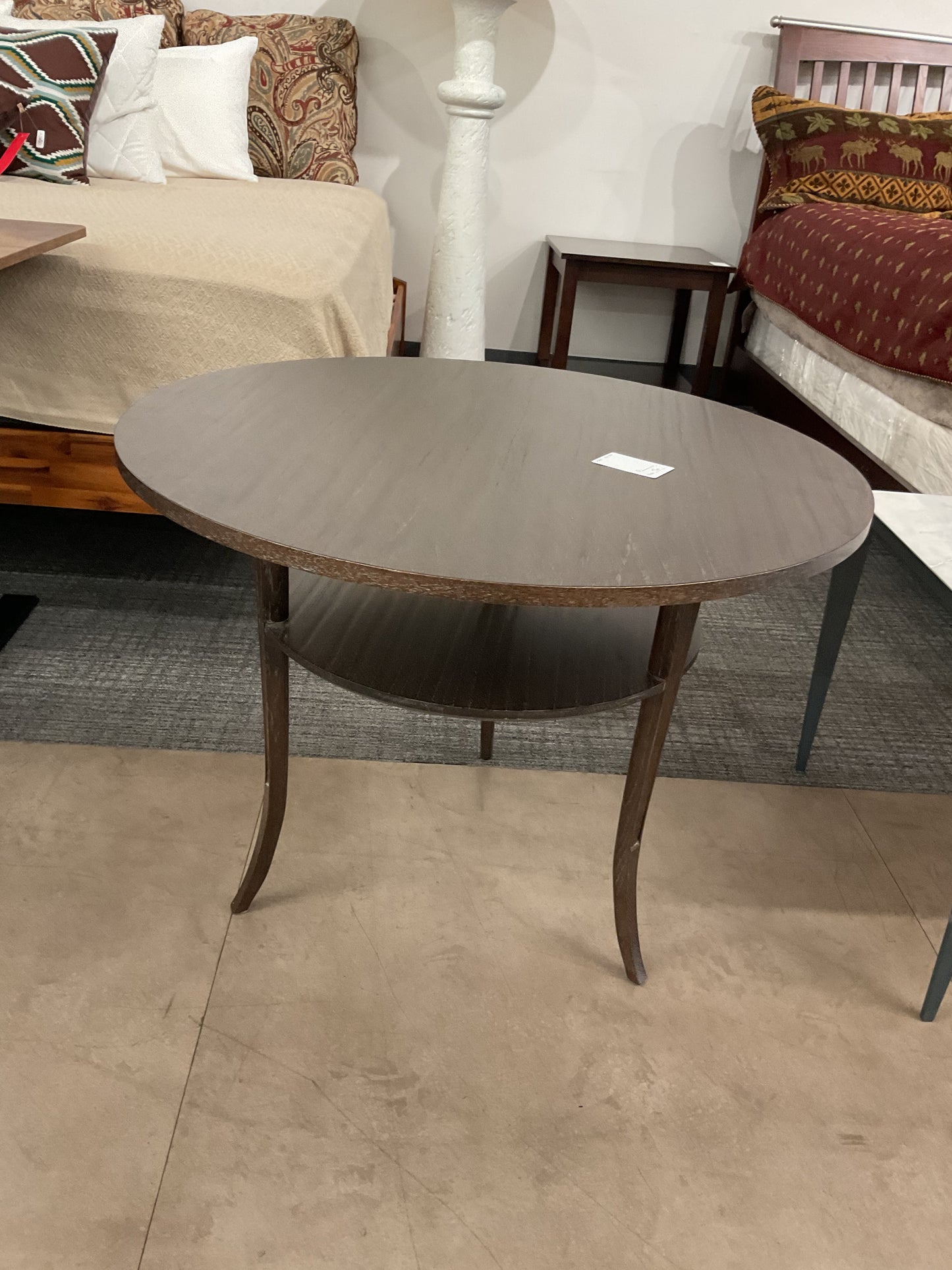 Curved Table