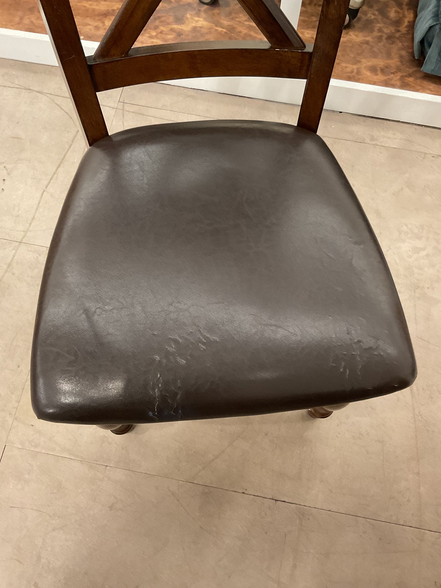 Two Sided Chair