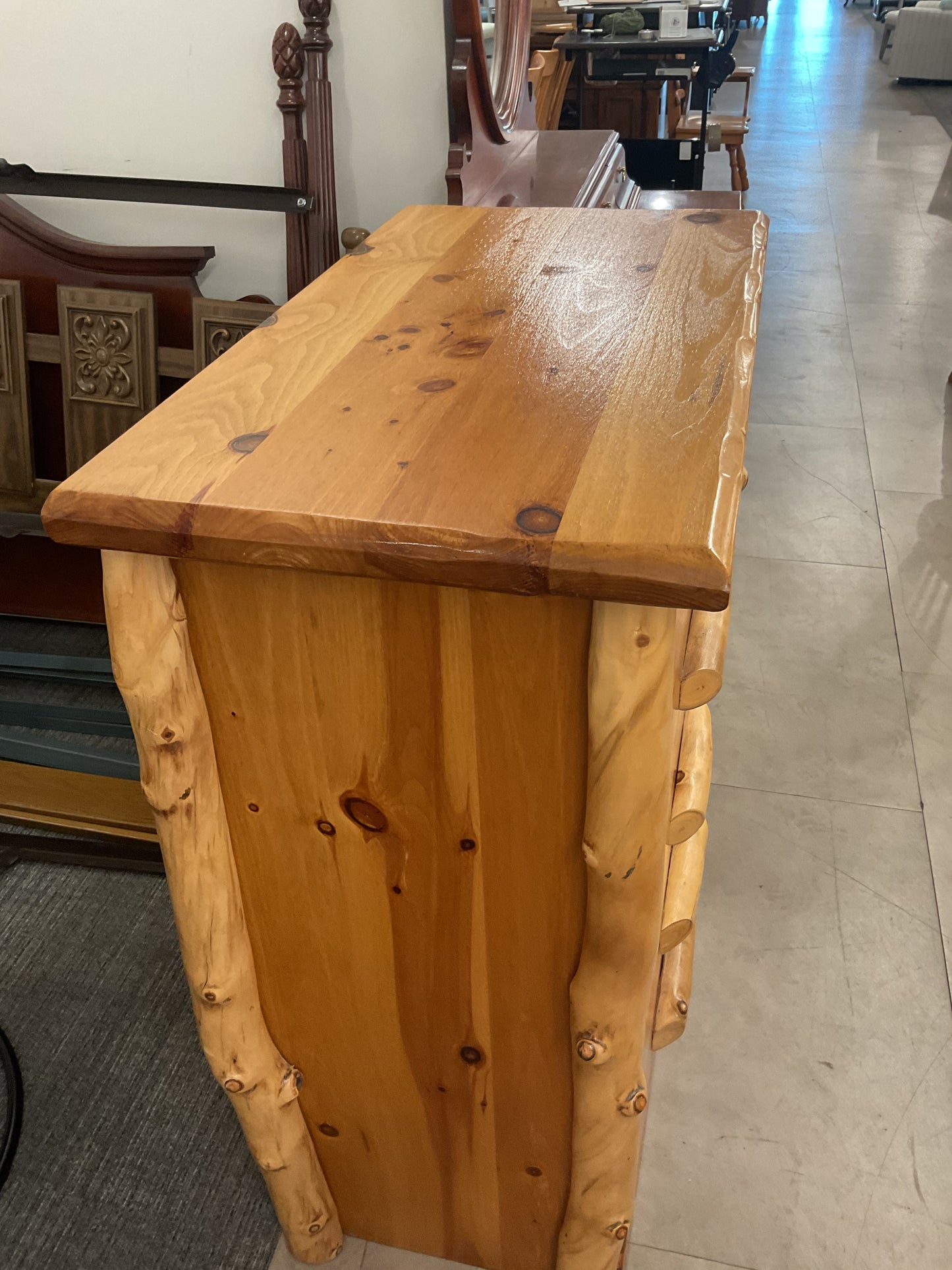 Cab Log Dresser