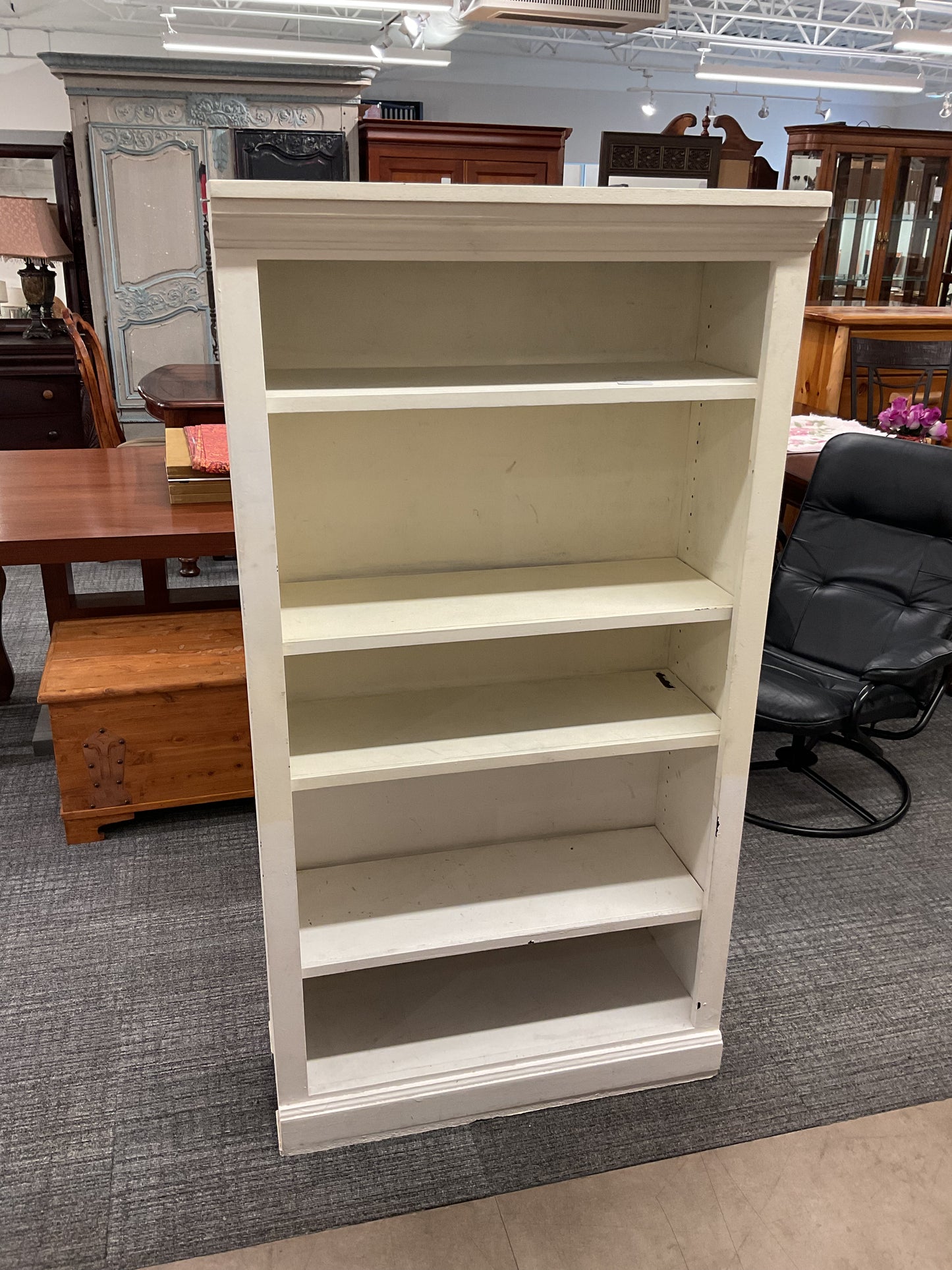 Nanas Bookshelf